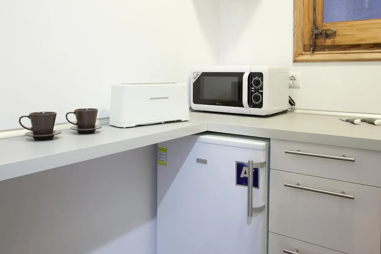 2-Bedroom Apartment For Families location